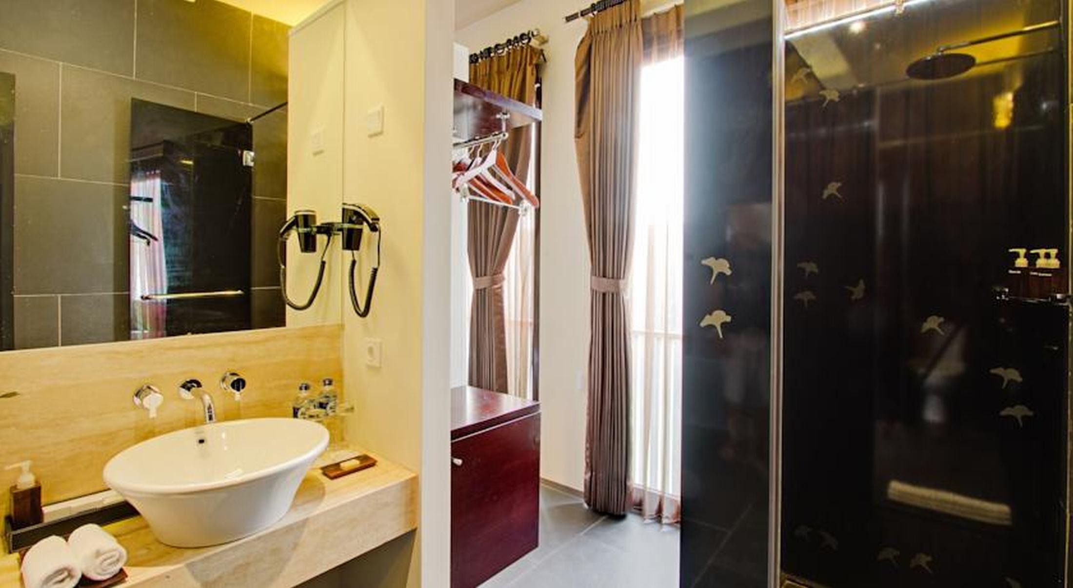 18 Loft At Kuta Resor