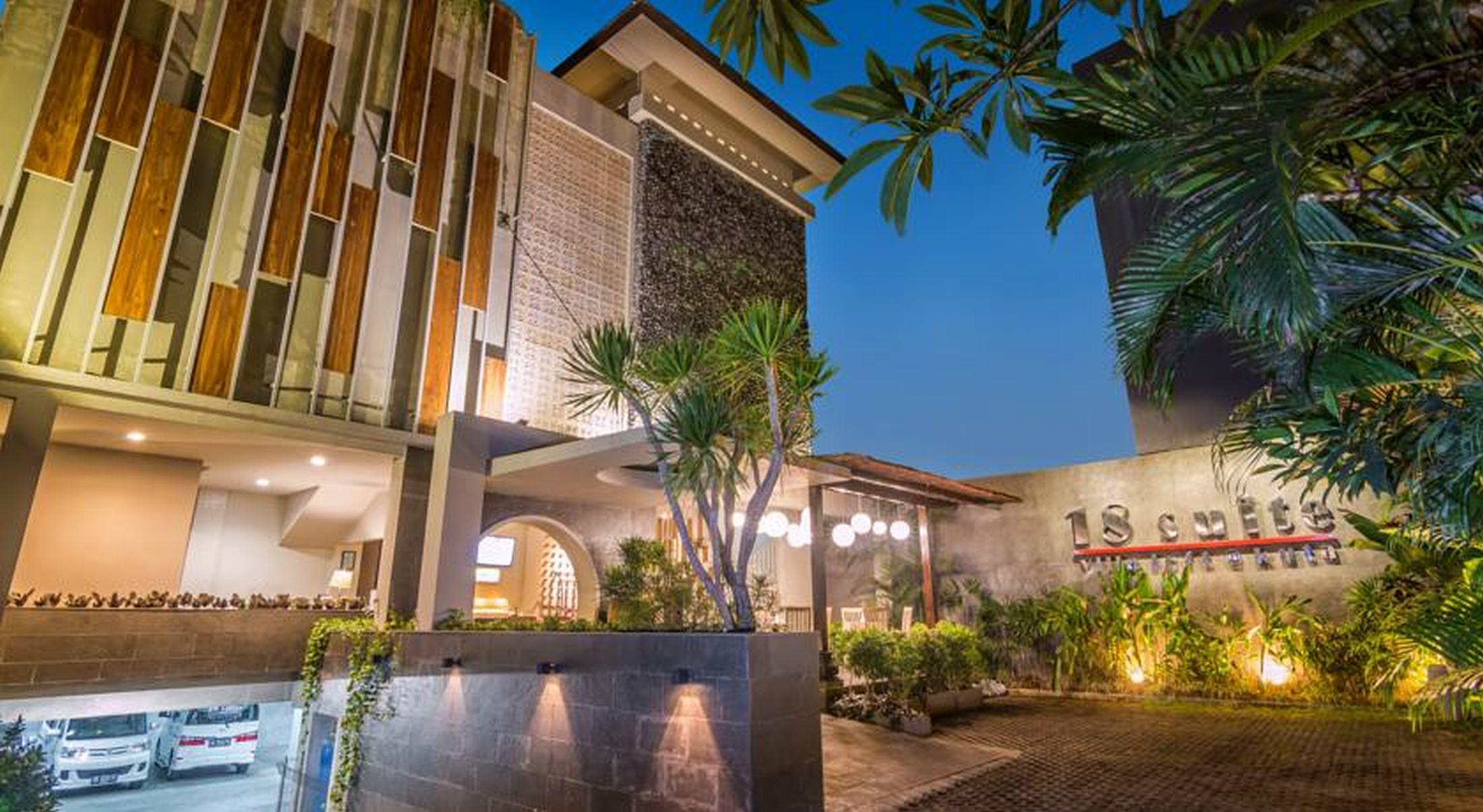 18 Loft At Kuta 4*