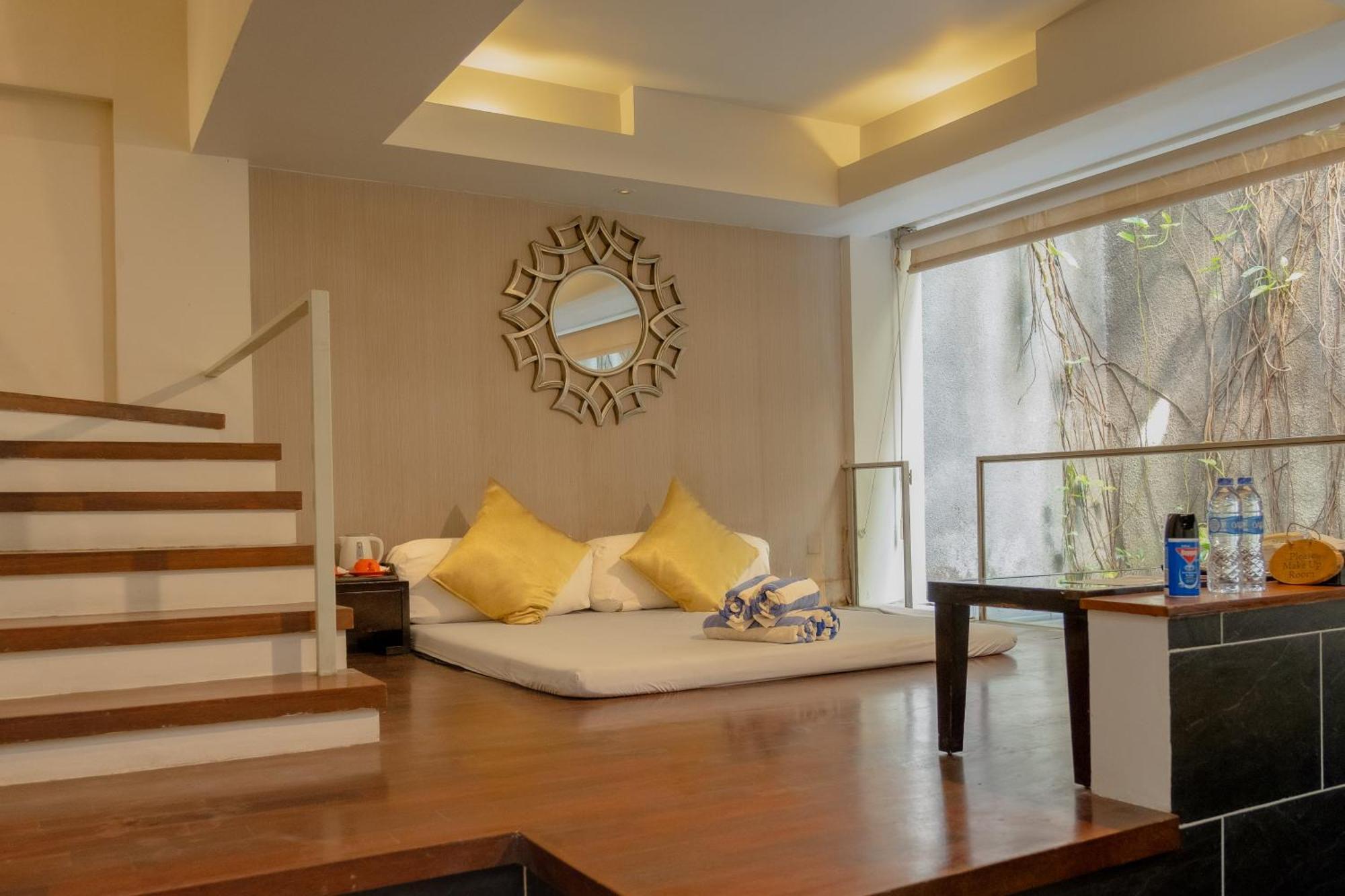 Resor 18 Loft At Kuta 4*